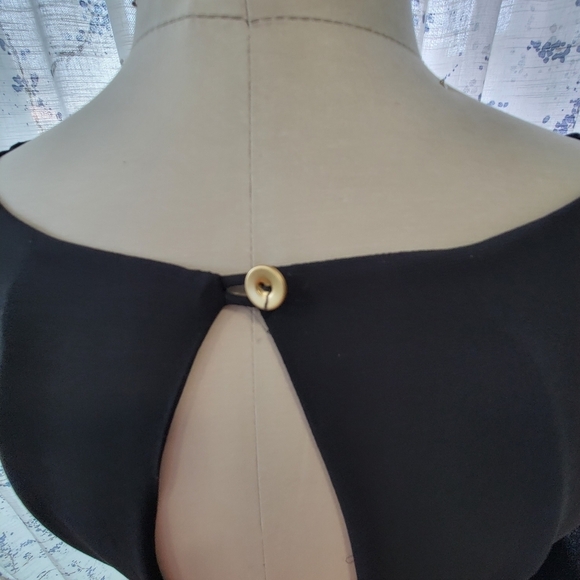 XOXO Evening Black Dress with beaded waist Size 1/2 - Picture 6 of 11